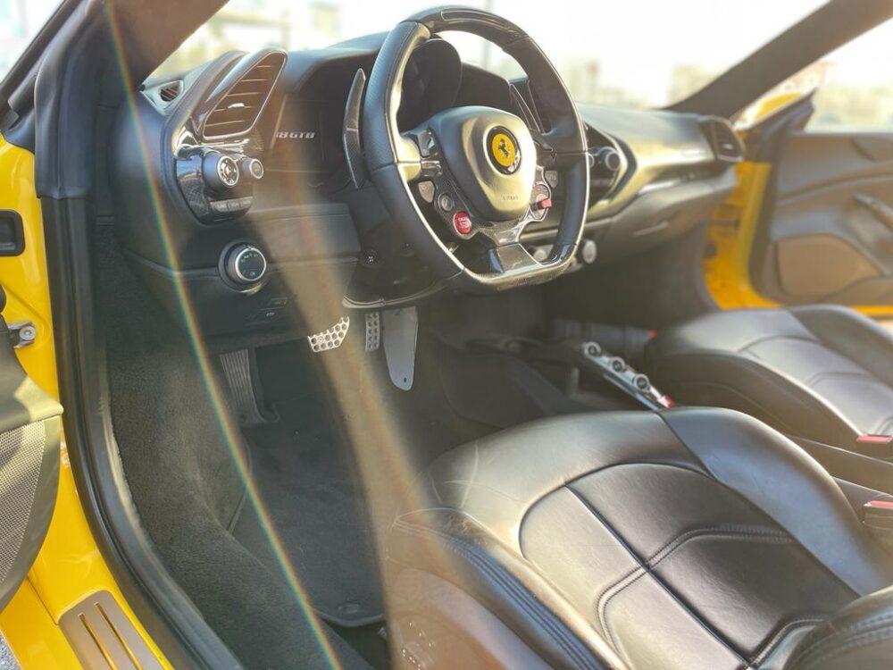 استئجار فيراري 488 GTB